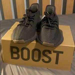 YEEZY Boost 350